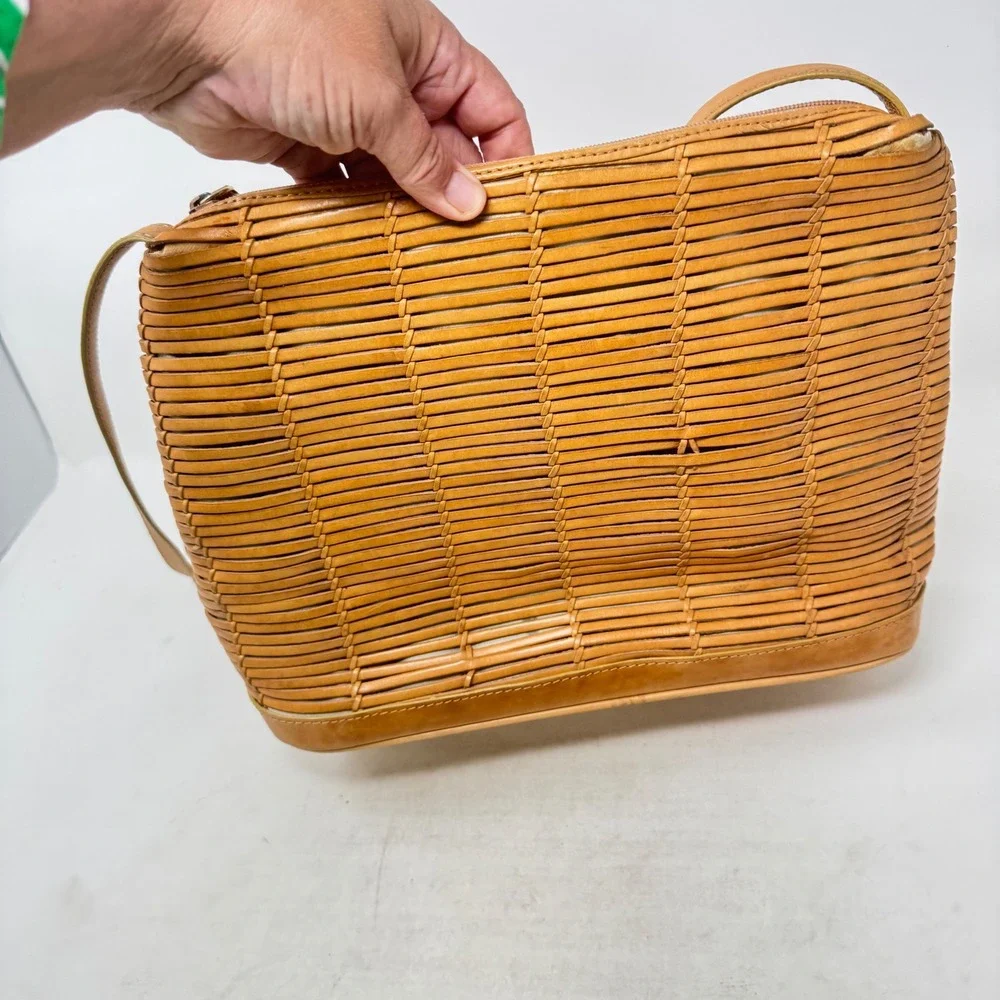 Vintage Valerie Stevens Crossbody Bag Tan Medium Woven Leather Vintage Boho